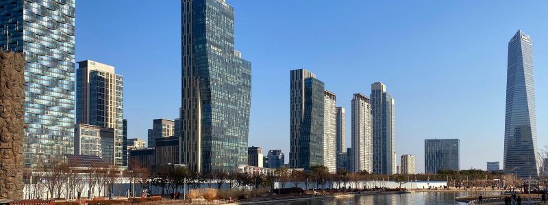 The Ethical Dilemmas of AI in Smart Cities